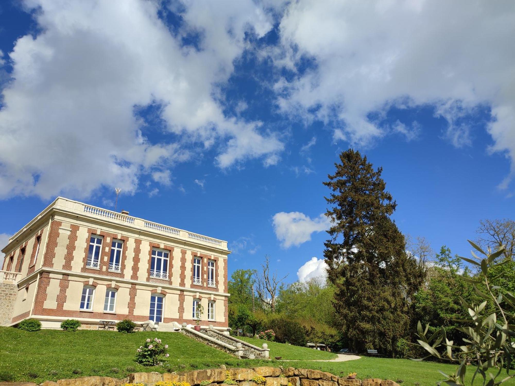 مبيت وإفطار Montmirail  Demeure De La Garenne المظهر الخارجي الصورة